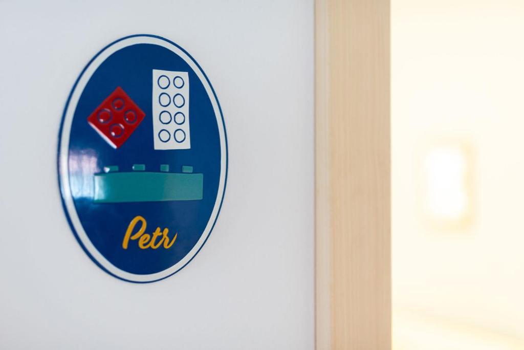Dum Pratel Pavlova Hotel Buitenkant foto
